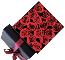 Load image into Gallery viewer, Caja de Rosas Rojas Negra