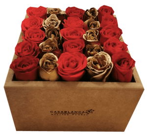 Caja de Rosas Doradas y Rojas